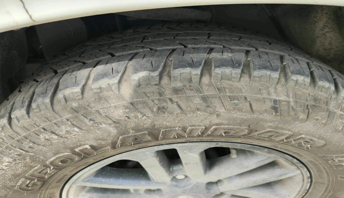 2016 Toyota Fortuner 3.0 4X4 MT, Diesel, Manual, 1,39,250 km, tyre