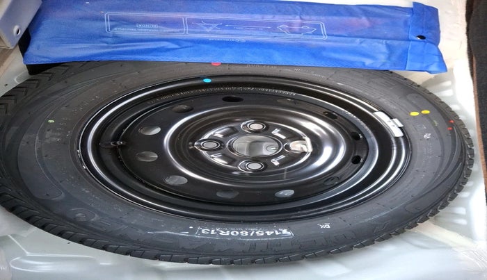 2025 Maruti Alto K10 VXI, Petrol, Manual, 5,001 km, tyre