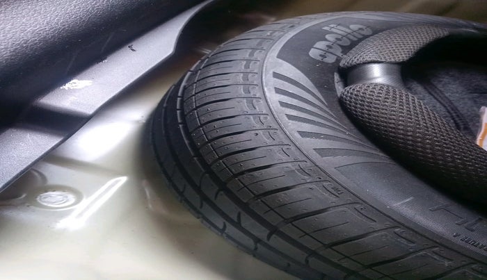 2024 Hyundai EXTER SX(O) CONNECT 1.2 AMT, Petrol, Automatic, 9,210 km, tyre