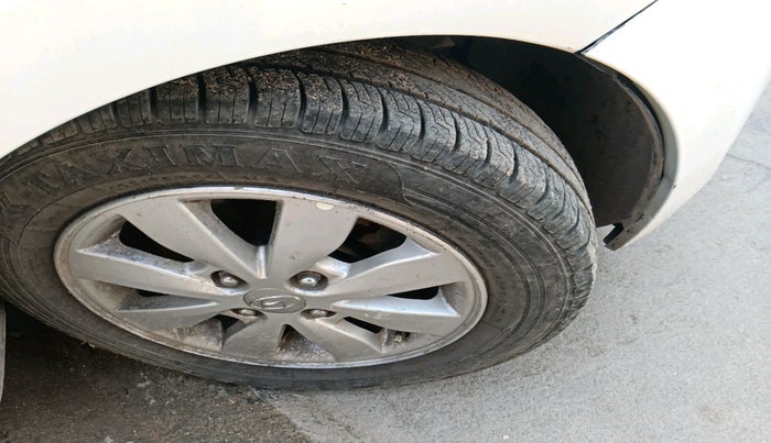 2015 Hyundai Xcent S 1.1 CRDI (O), Diesel, Manual, 91,806 km, tyre