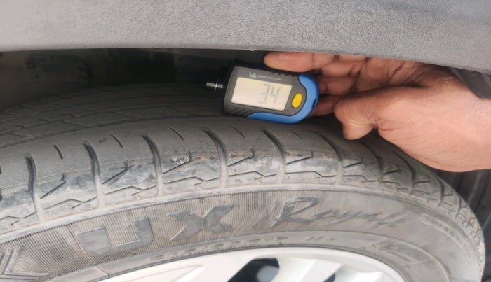 2021 Hyundai Creta SX EXECUTIVE 1.5 PETROL, Petrol, Manual, 56,337 km, tyre