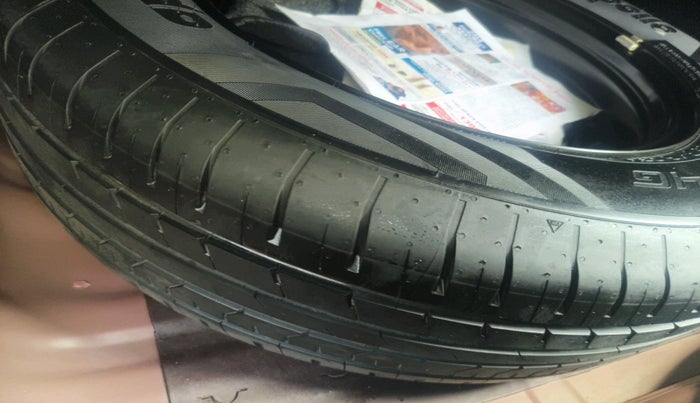 2021 Hyundai Creta SX EXECUTIVE 1.5 PETROL, Petrol, Manual, 56,337 km, tyre