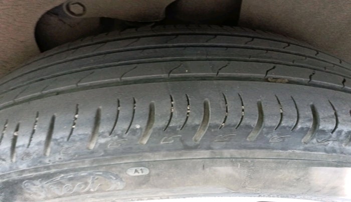 2021 Tata Safari XZA PLUS 6S, Diesel, Automatic, 97,251 km, tyre