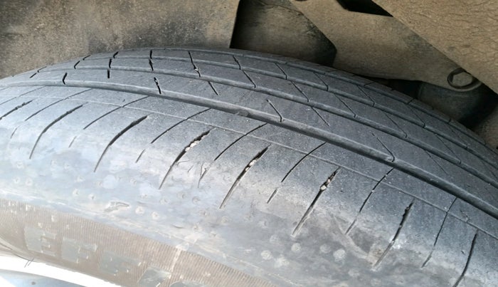 2021 Tata Safari XZA PLUS 6S, Diesel, Automatic, 97,251 km, tyre