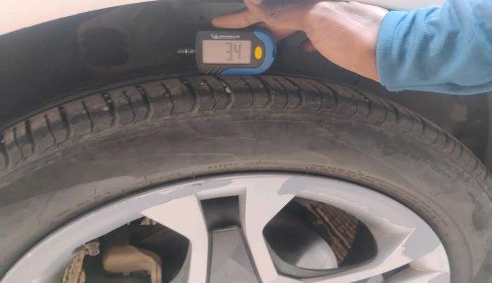 2024 Hyundai NEW I20 Sportz (O) 1.2 IVT, Petrol, Automatic, 21,614 km, tyre