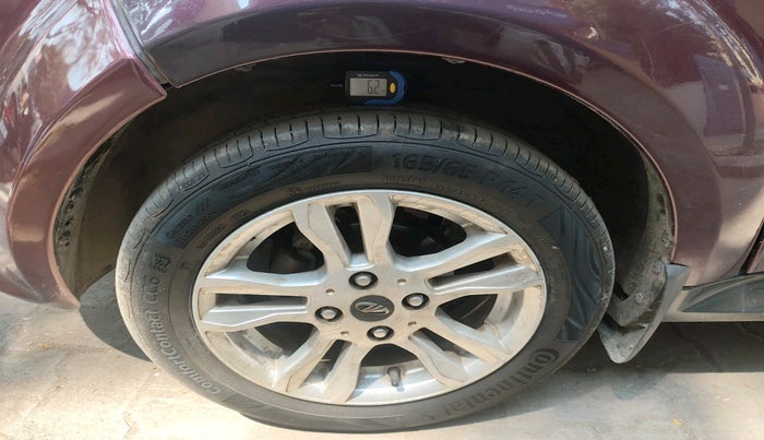 2017 Mahindra E20 Plus P8, Electric, Automatic, 74,373 km, tyre