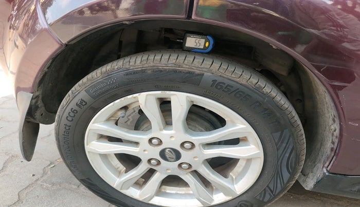 2017 Mahindra E20 Plus P8, Electric, Automatic, 74,373 km, tyre