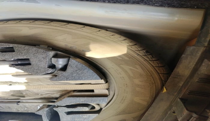 2022 Volkswagen Polo TRENDLINE 1.0L, Petrol, Manual, 45,348 km, tyre