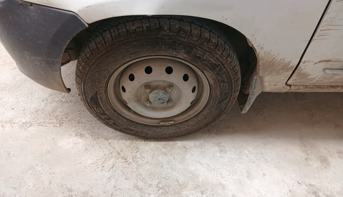 2011 Maruti Alto LXI, Petrol, Manual, 19,161 km, tyre