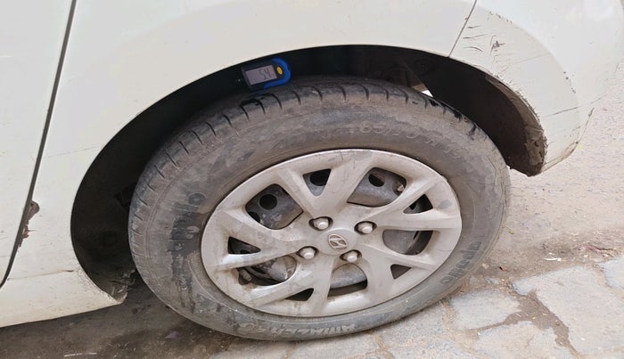 2017 Hyundai Grand i10 MAGNA U2 1.2 CRDI, Diesel, Manual, 75,143 km, tyre