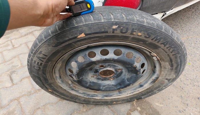 2017 Hyundai Grand i10 MAGNA U2 1.2 CRDI, Diesel, Manual, 75,143 km, tyre