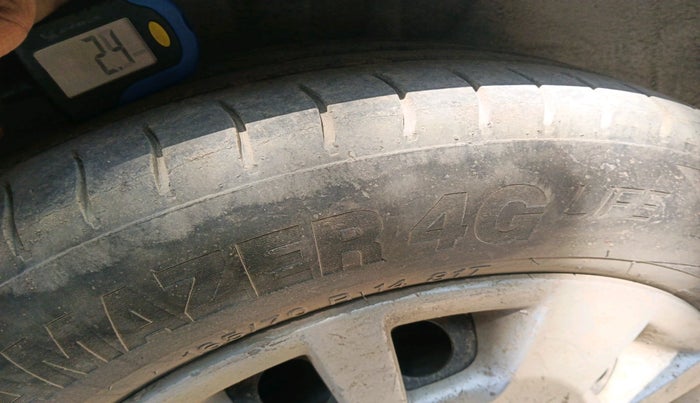 2013 Hyundai i20 MAGNA 1.4 CRDI, Diesel, Manual, 1,05,538 km, tyre