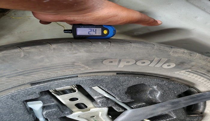 2018 Maruti Vitara Brezza ZDI PLUS, Diesel, Manual, 93,329 km, tyre