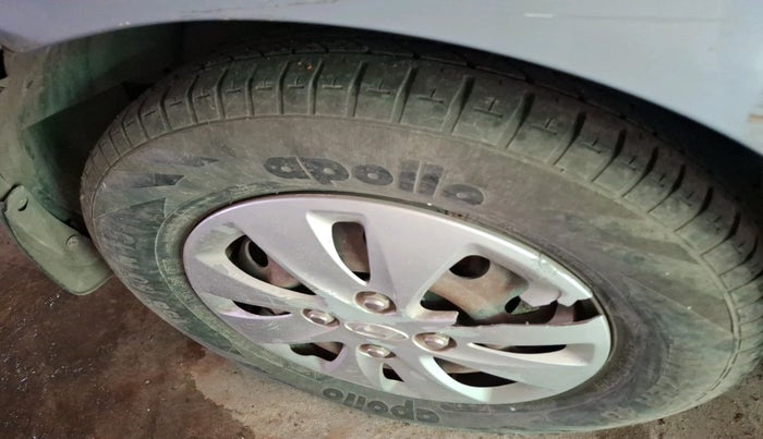 2012 Hyundai i10 SPORTZ 1.2, Petrol, Manual, 55,660 km, tyre