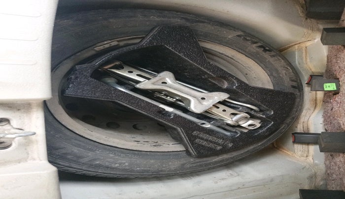 2014 Maruti Celerio VXI, Petrol, Manual, 52,674 km, tyre