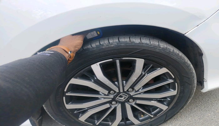 2018 Honda City 1.5L I-DTEC ZX, Diesel, Manual, 1,30,691 km, tyre