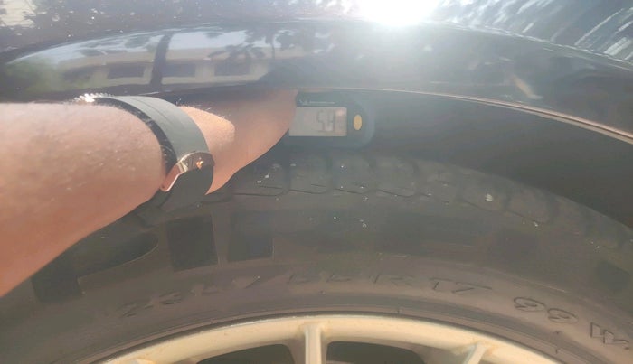 2013 Jaguar XF PETROL 2.0, Petrol, Automatic, 38,763 km, tyre