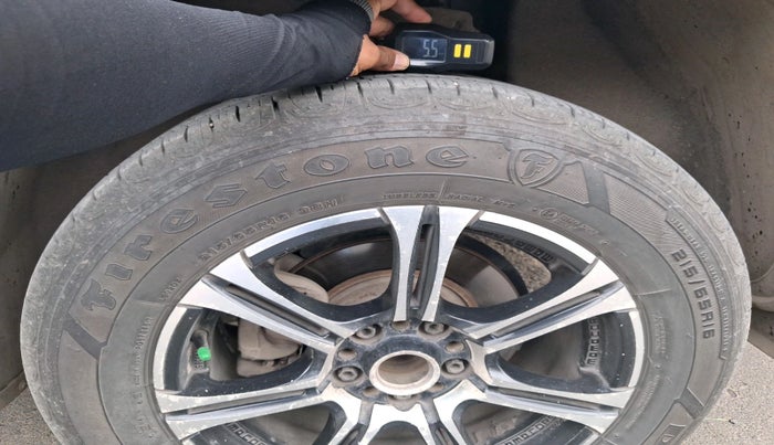 2018 Jeep Compass SPORT 2.0 DIESEL, Diesel, Manual, 1,46,094 km, tyre