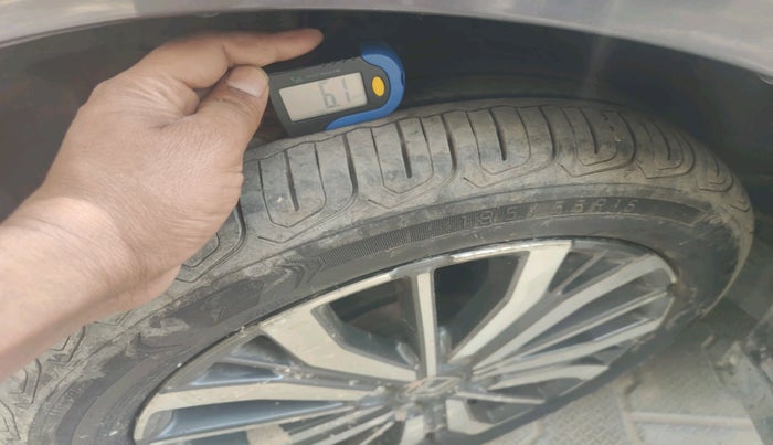 2017 Honda City 1.5L I-VTEC VX, Petrol, Manual, 8,939 km, tyre