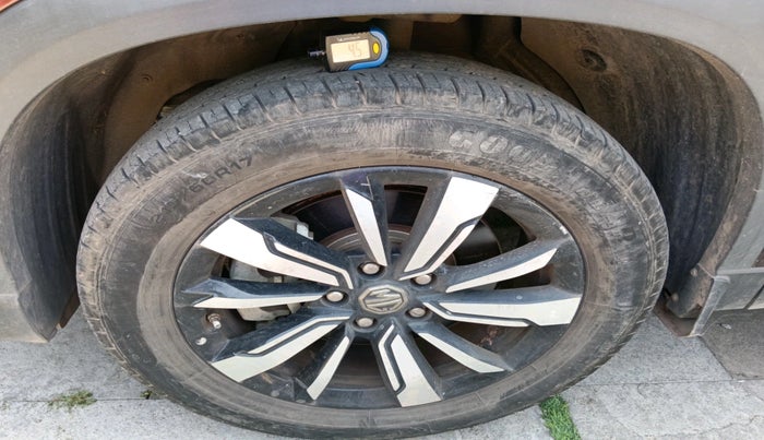 2019 MG HECTOR SHARP HYBRID 1.5 PETROL, Hybrid, Manual, 22,574 km, tyre