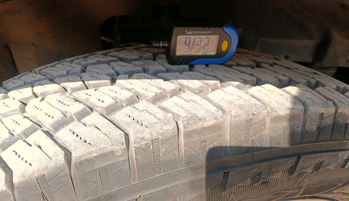 2023 Mahindra Thar LX HARD TOP 4WD MT, Diesel, Manual, 94,577 km, tyre