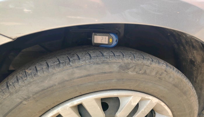 2020 Maruti Dzire VXI AMT, Petrol, Automatic, 46,890 km, tyre