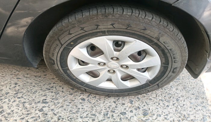 2015 Hyundai Elite i20 SPORTZ 1.4 CRDI, Diesel, Manual, 90,218 km, tyre