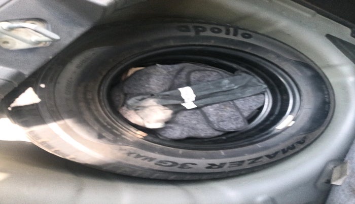 2015 Hyundai Elite i20 SPORTZ 1.4 CRDI, Diesel, Manual, 90,218 km, tyre