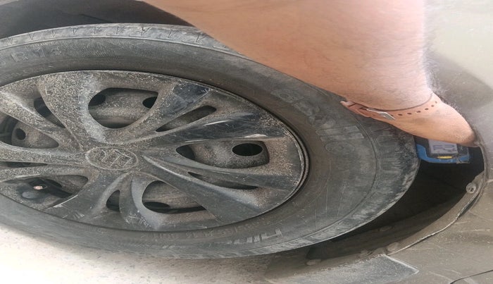 2015 Maruti Ritz VXI, Petrol, Manual, 84,788 km, tyre