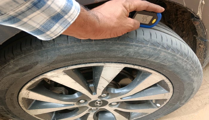 2013 Hyundai Verna FLUIDIC 1.6 CRDI SX, Diesel, Manual, 97,187 km, tyre