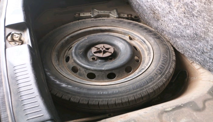 2018 Maruti IGNIS DELTA 1.2 AMT, Petrol, Automatic, 88,852 km, tyre