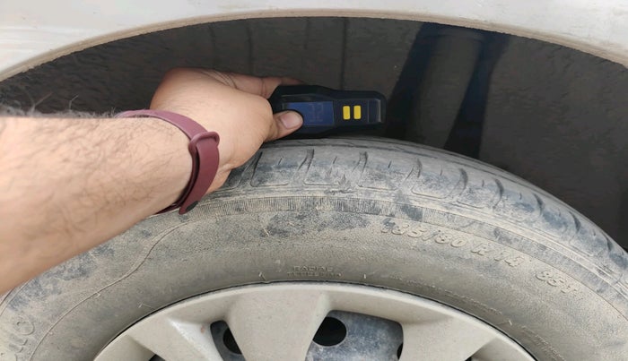 2018 Maruti Swift VXI, Petrol, Manual, 60,034 km, tyre