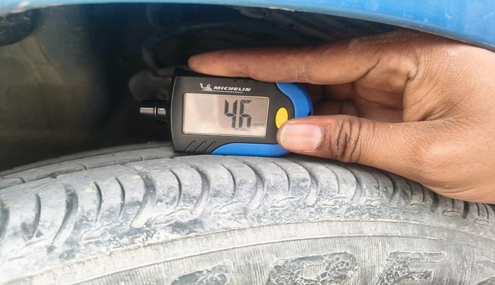 2014 Maruti Celerio VXI AMT, Petrol, Automatic, 85,580 km, tyre