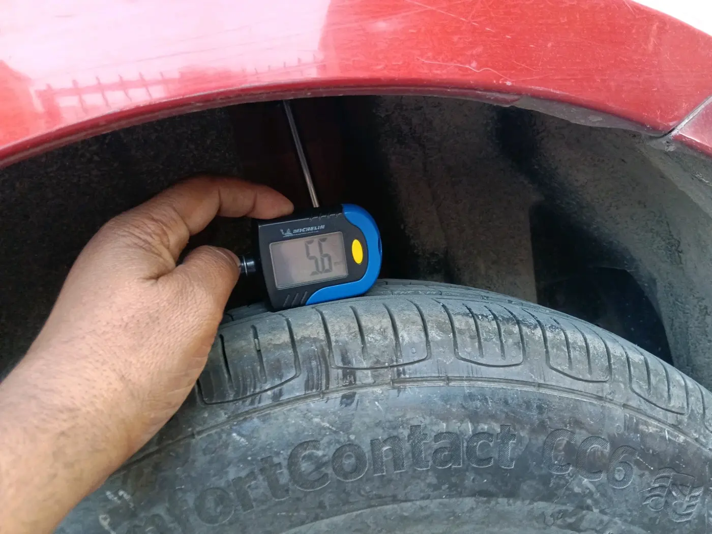 2012 Maruti Swift VXI, Petrol, Manual, 57,194 km, tyre