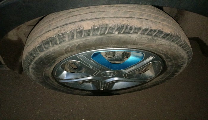 2022 Tata NEXON EV XM, Electric, Automatic, 1,15,255 km, tyre