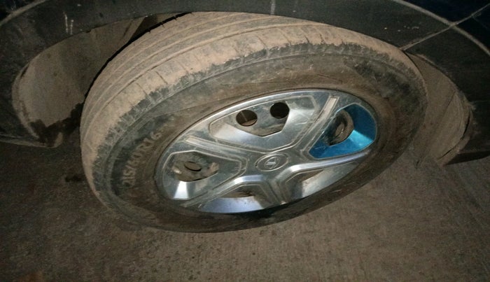 2022 Tata NEXON EV XM, Electric, Automatic, 1,15,255 km, tyre