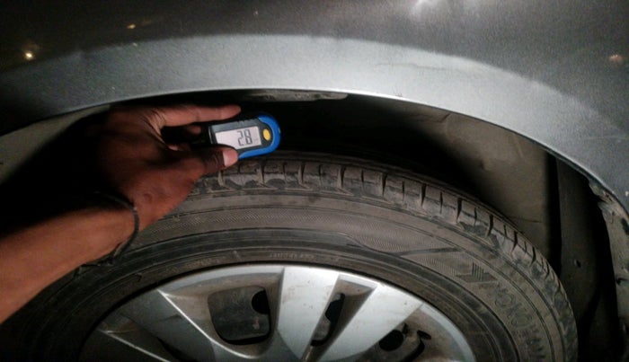 2013 Maruti Swift Dzire VXI, Petrol, Manual, 73,557 km, tyre