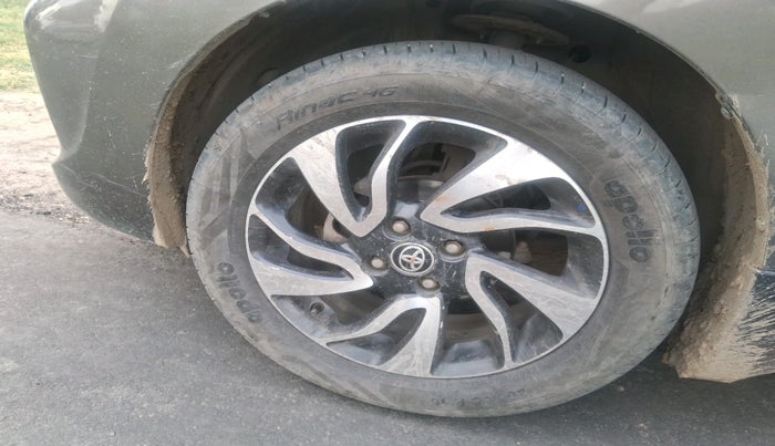 2021 Toyota Glanza G, Petrol, Manual, 88,130 km, tyre