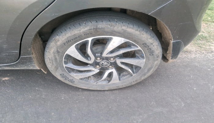 2021 Toyota Glanza G, Petrol, Manual, 88,130 km, tyre