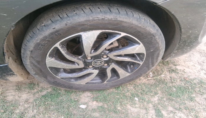 2021 Toyota Glanza G, Petrol, Manual, 88,130 km, tyre