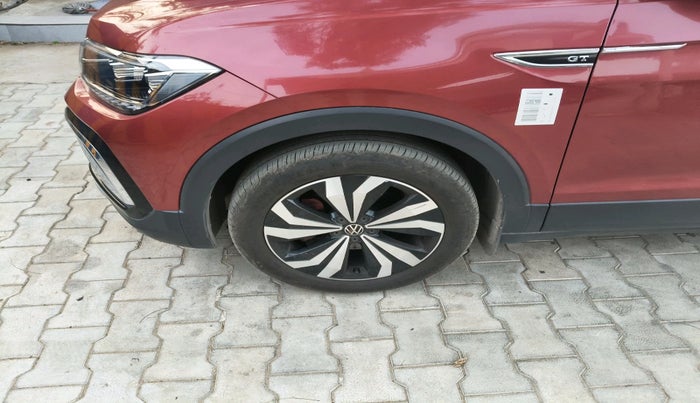 2023 Volkswagen TAIGUN GT PLUS 1.5 TSI DSG, Petrol, Automatic, 19,624 km, tyre