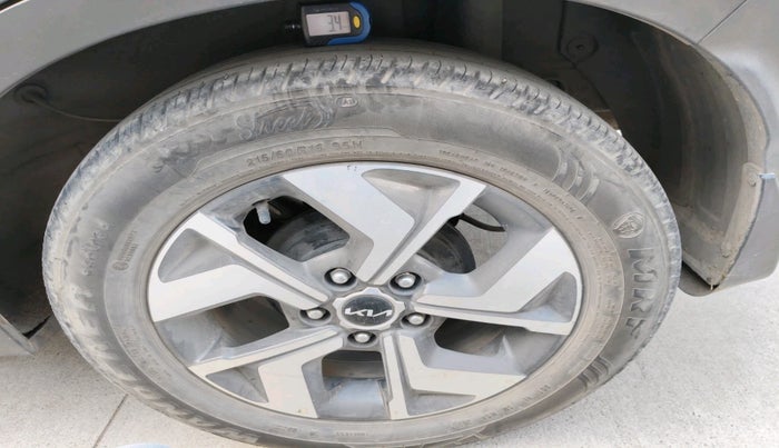 2021 KIA SONET HTX 1.5, Diesel, Manual, 49,710 km, tyre