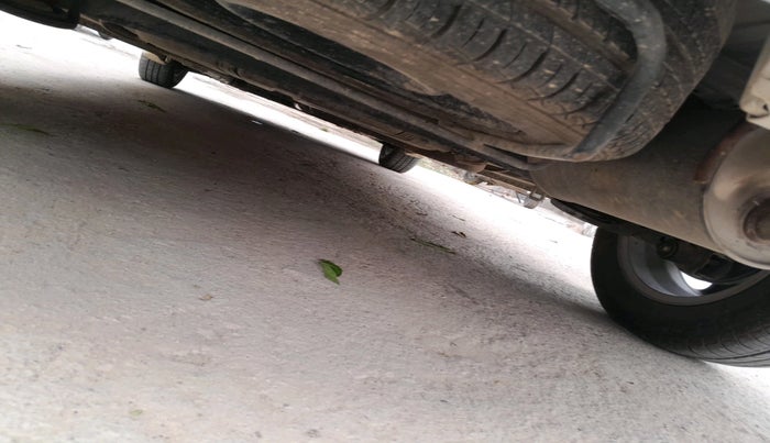 2017 Maruti Ertiga VXI, Petrol, Manual, 51,270 km, tyre