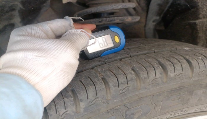 2022 Maruti Vitara Brezza LXI, Petrol, Manual, 14,871 km, tyre