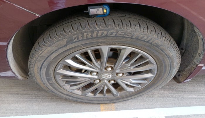 2021 Maruti Ertiga ZXI AT SHVS, Petrol, Automatic, 28,401 km, tyre