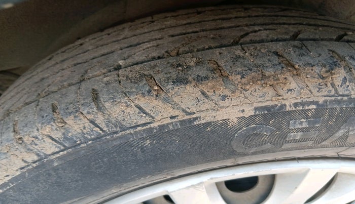 2009 Hyundai i20 MAGNA 1.2, Petrol, Manual, 71,072 km, tyre