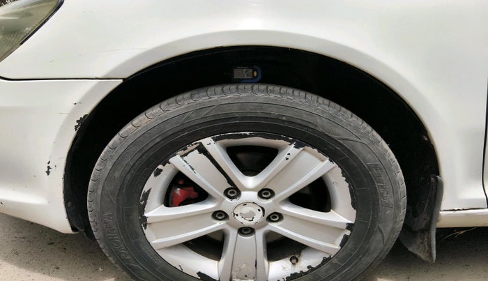 2010 Skoda Laura AMBIENTE 2.0 TDI CR MT, Diesel, Manual, 1,30,465 km, tyre