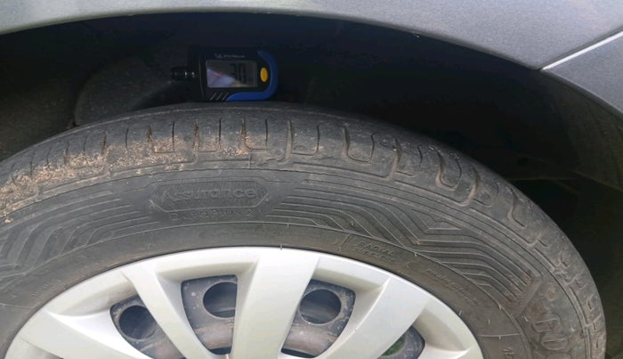 2013 Hyundai i10 SPORTZ 1.2, Petrol, Manual, 46,781 km, tyre