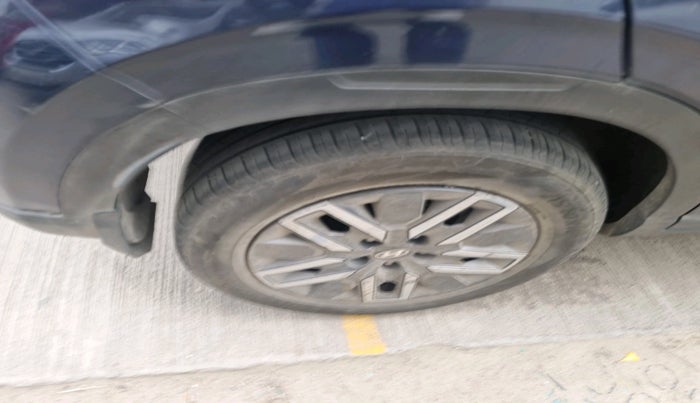 2022 Hyundai VENUE SX 1.0 TURBO IMT, Petrol, Manual, 55,597 km, tyre