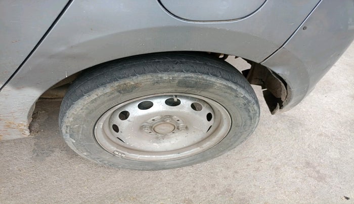 2018 Tata Tiago XT PETROL, Petrol, Manual, 1,96,017 km, tyre